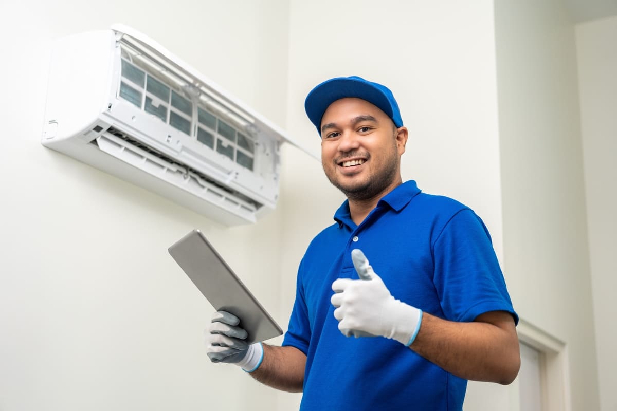 A technician giving a thumbs up